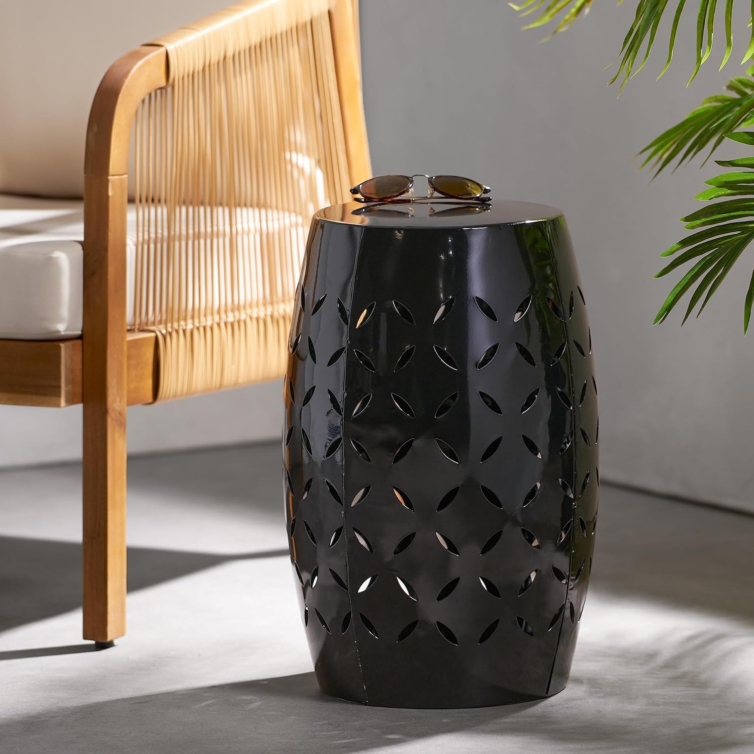 Christopher Knight Home Lilac Dione Outdoor 12" Iron Side Table, Black