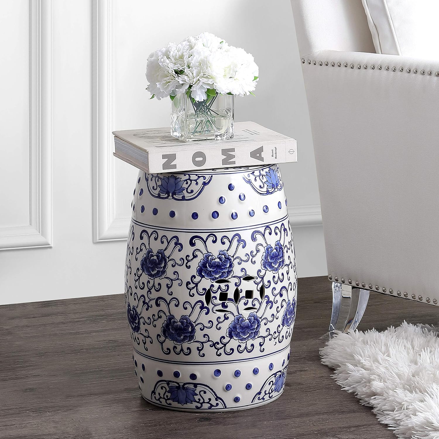 JONATHAN Y Lotus Flower 17.75" Chinoiserie Ceramic Drum Indoor/Outdoor Garden Stool, Traditional Floral Side Table, Plant Stand for Patio, Living Room, Blue/White TBL1000A